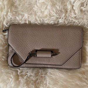 Mackage Clutch in dusty pink